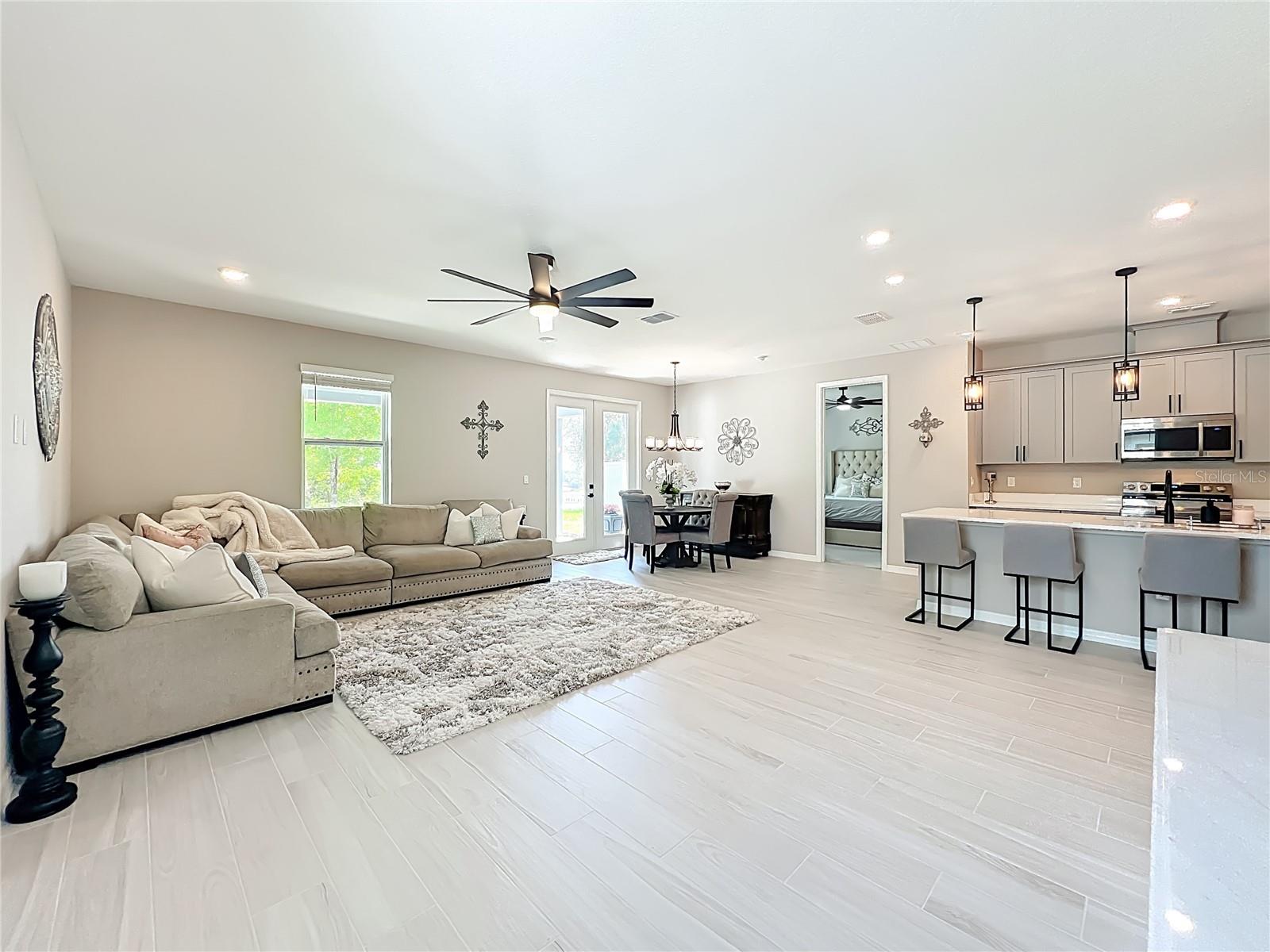 VILLAGES/MINNEOLA HILLS PH 2B - Residential