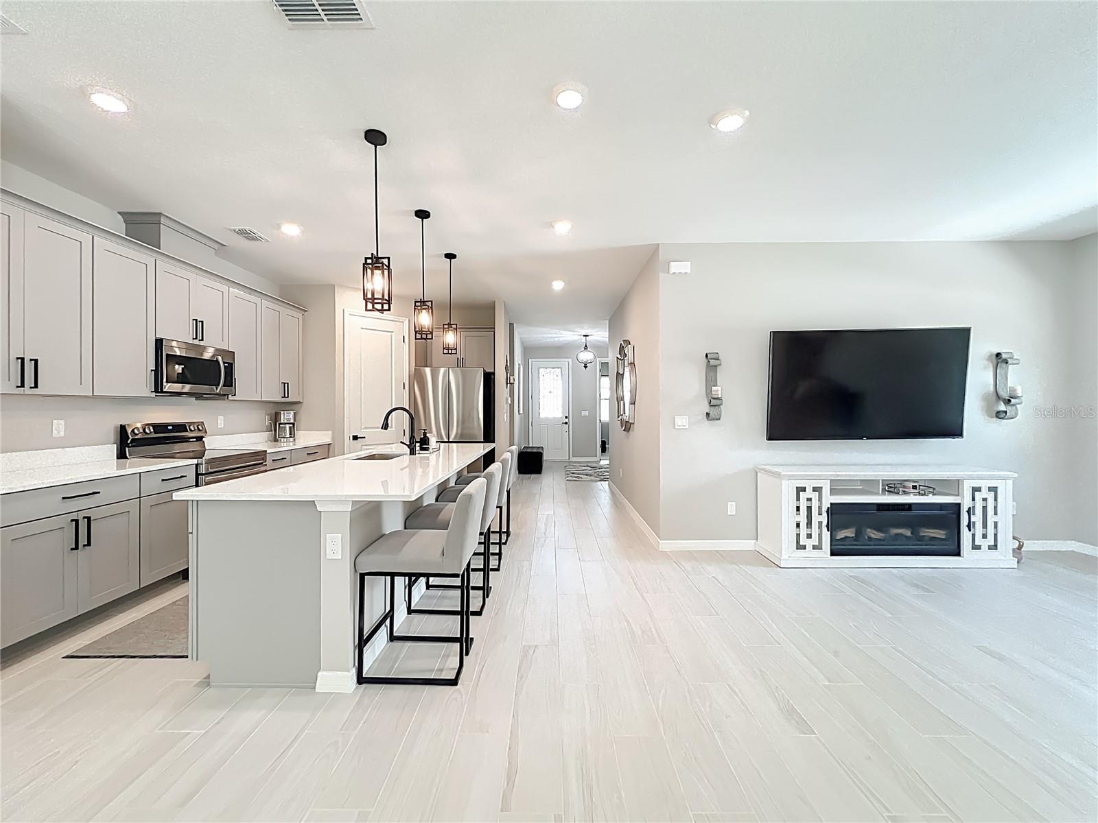 VILLAGES/MINNEOLA HILLS PH 2B - Residential