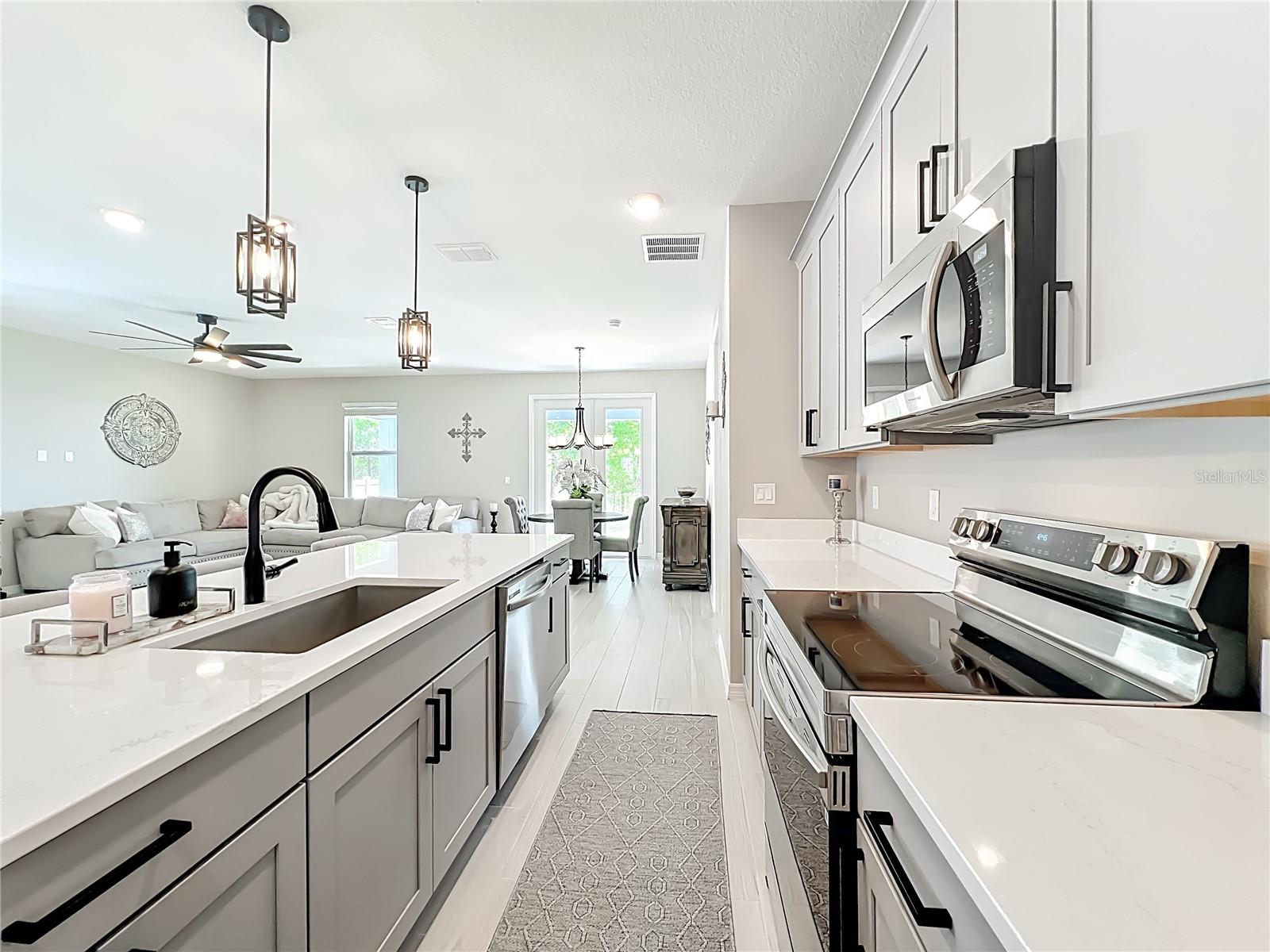 VILLAGES/MINNEOLA HILLS PH 2B - Residential