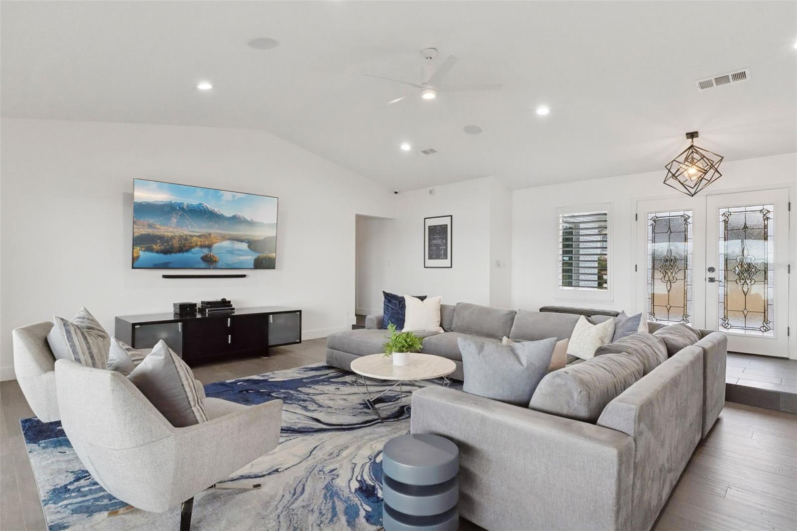 2471 JENNIFER HOPE BOULEVARD