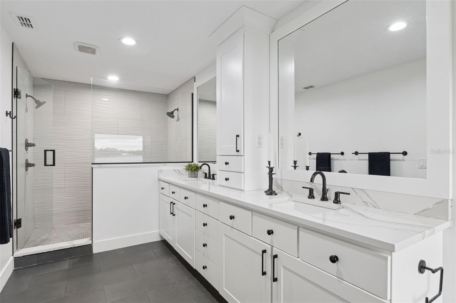 JENNIFER ESTATES - Residential