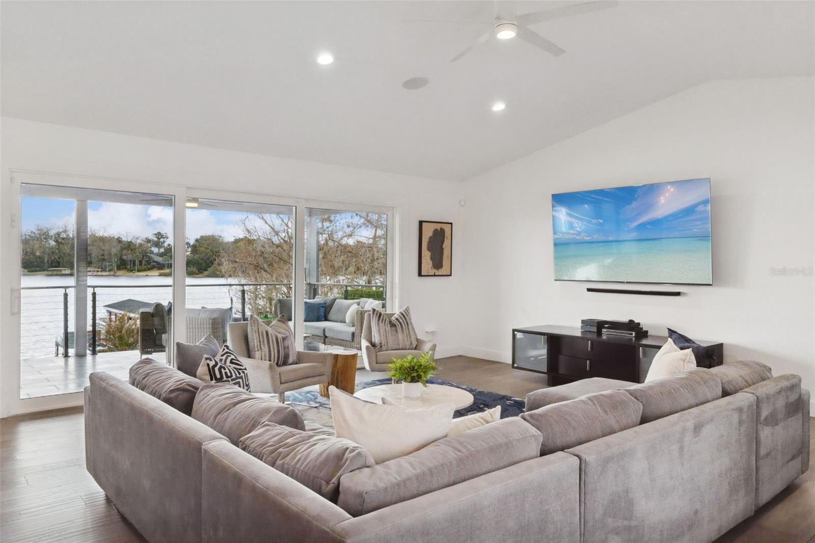 JENNIFER ESTATES - Residential