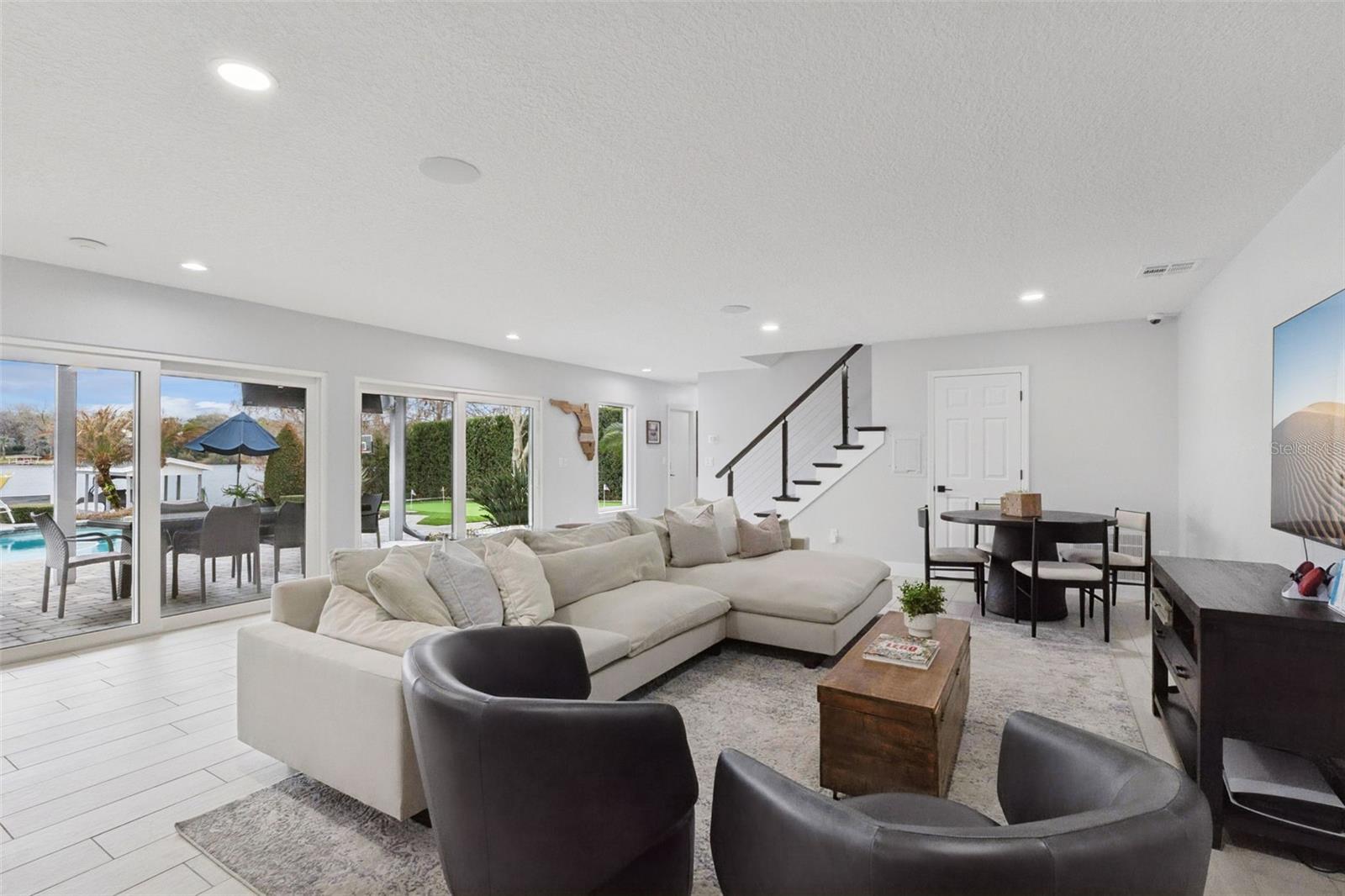 JENNIFER ESTATES - Residential