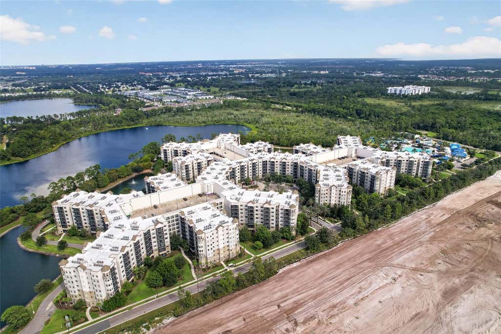 Photo of 14501 Grove Resort Avenue #3438, Winter Garden, FL 34787 (MLS # O6434706)