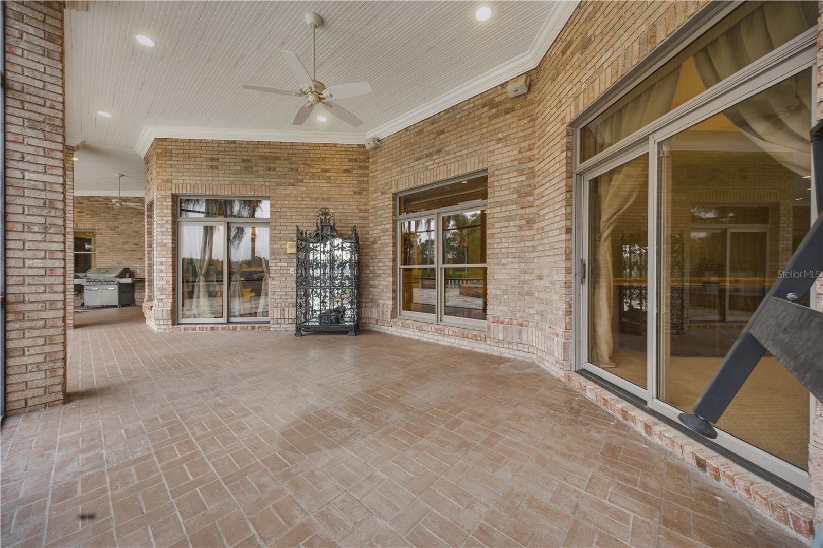 CHEVAL POLO & GOLF CLUB PH 01 AVE - Residential