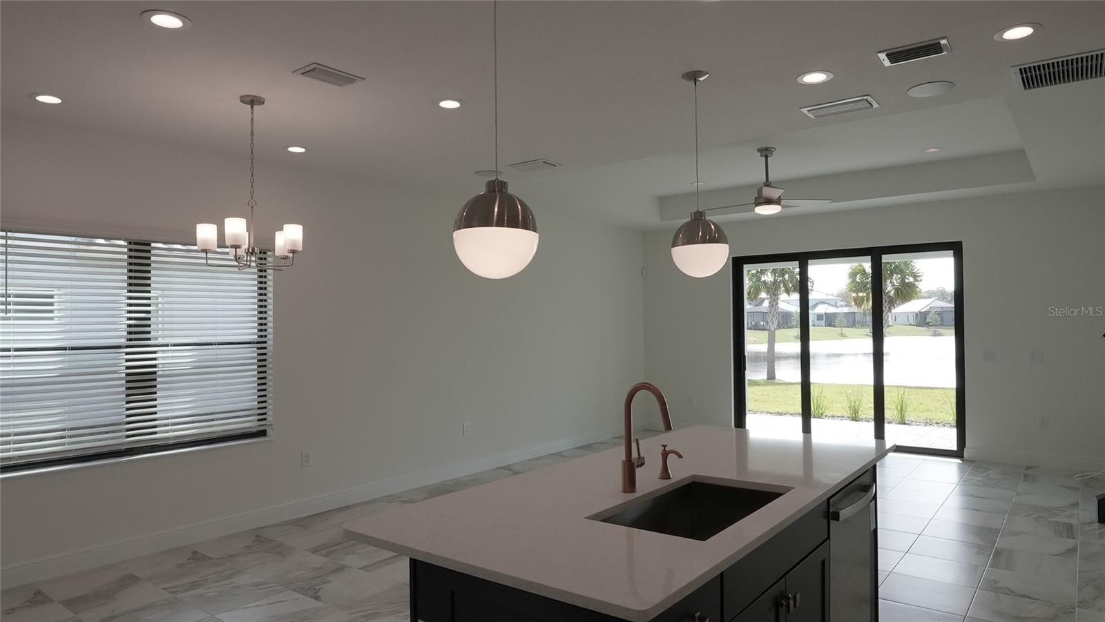 GRAND PARK - Residential Lease