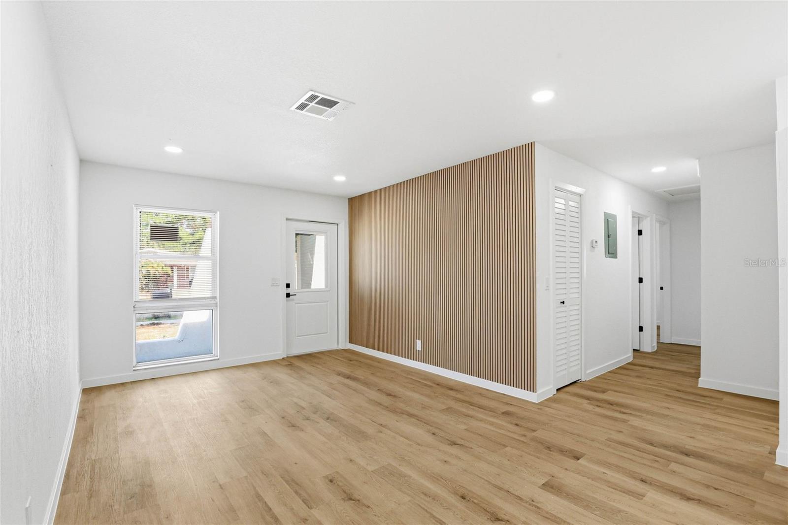 GANDY GARDENS 10 - Residential