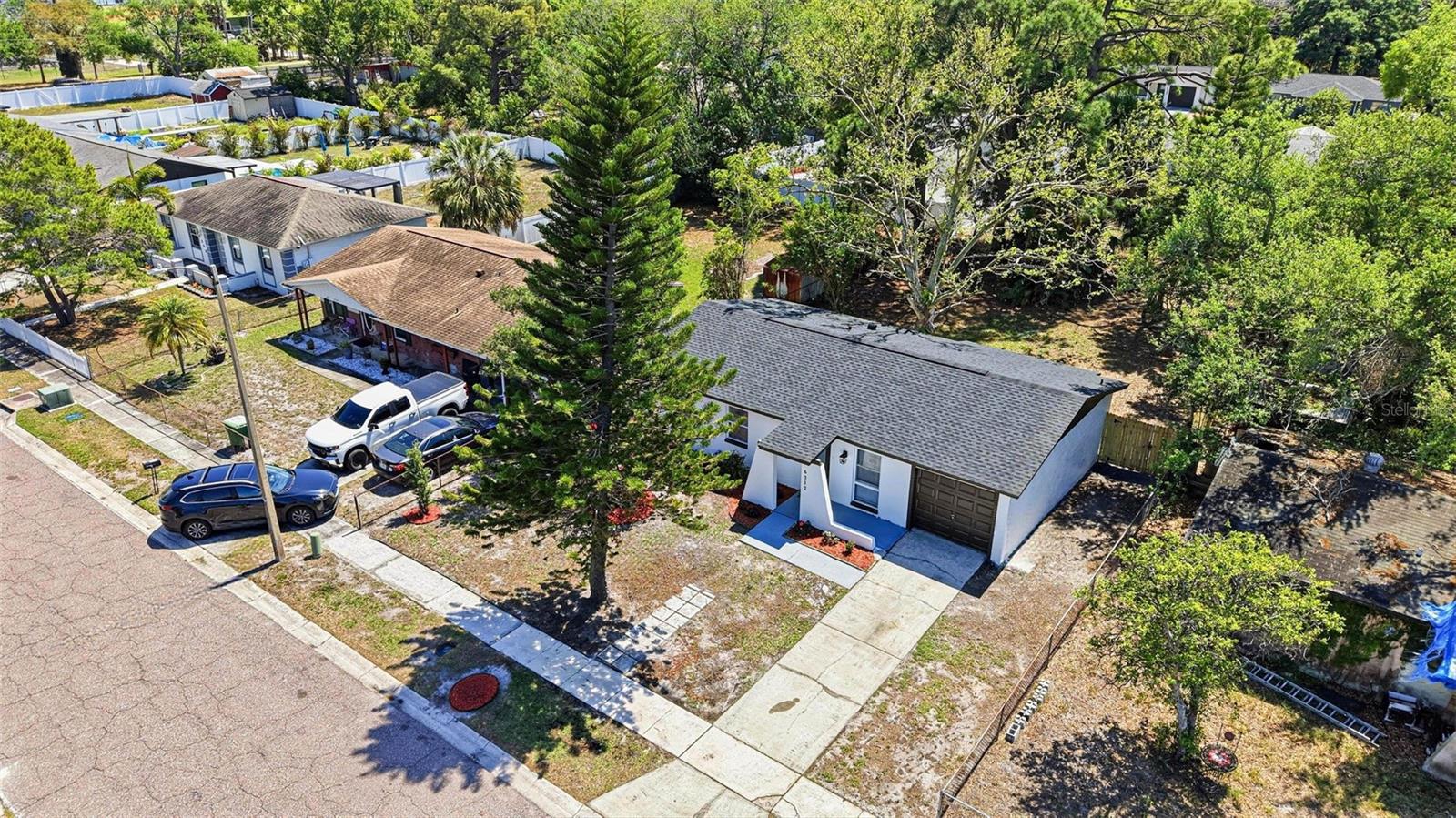 GANDY GARDENS 10 - Residential