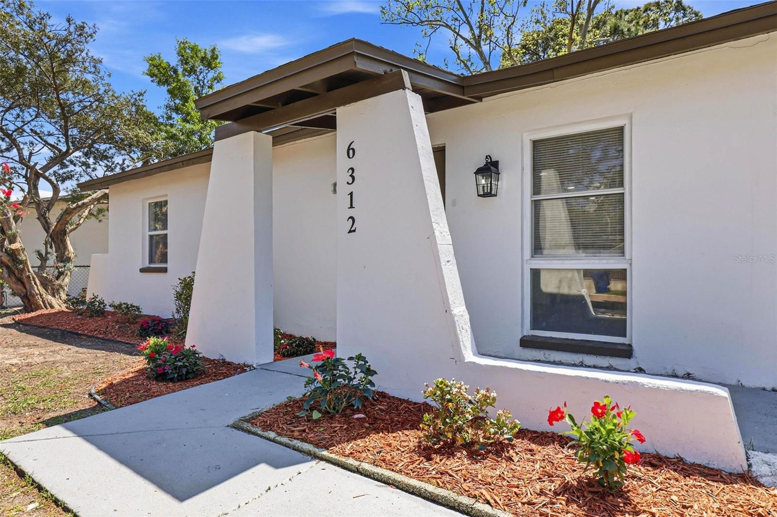 GANDY GARDENS 10 - Residential