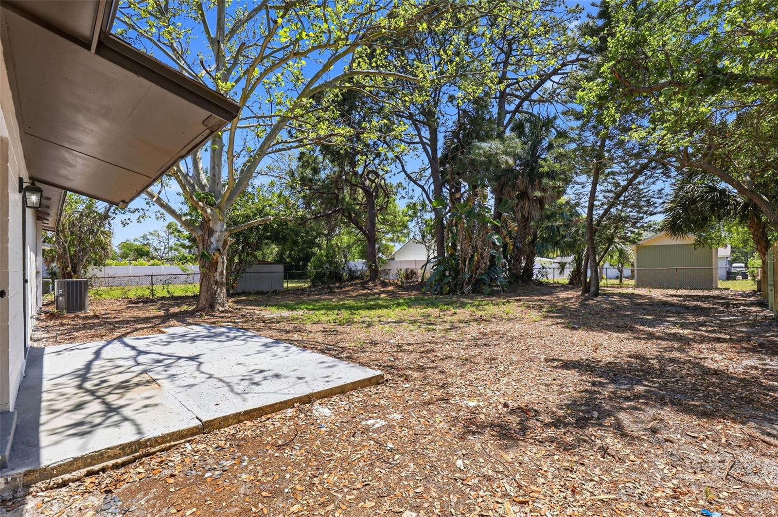 GANDY GARDENS 10 - Residential