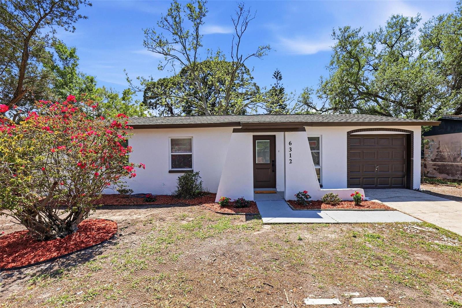 GANDY GARDENS 10 - Residential