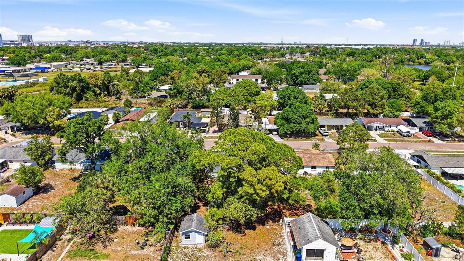 GANDY GARDENS 10 - Residential