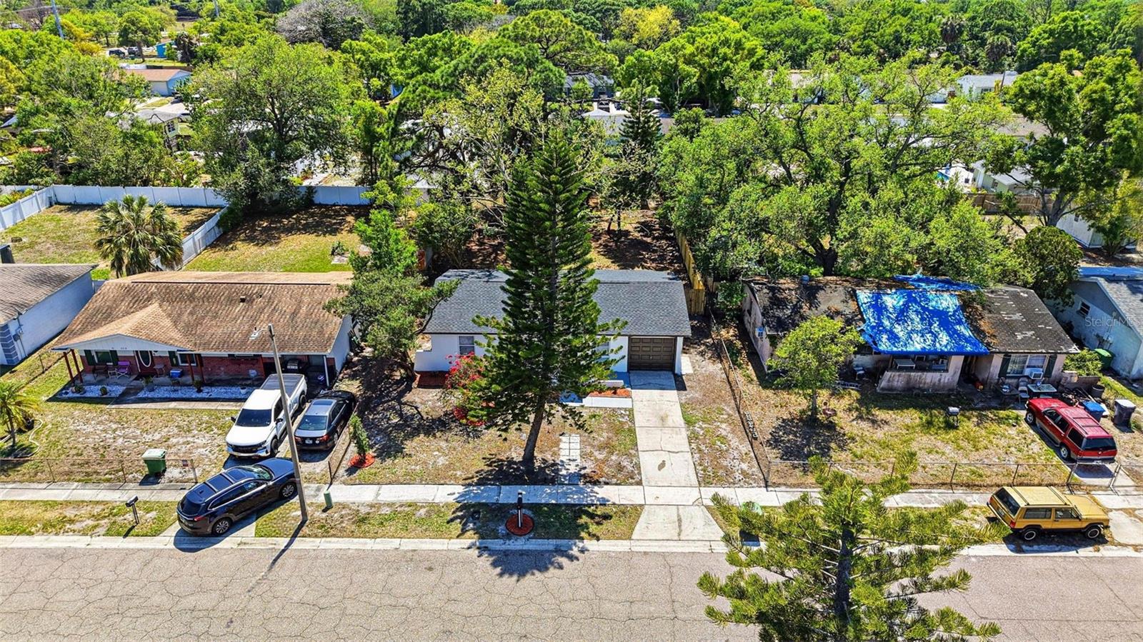 GANDY GARDENS 10 - Residential