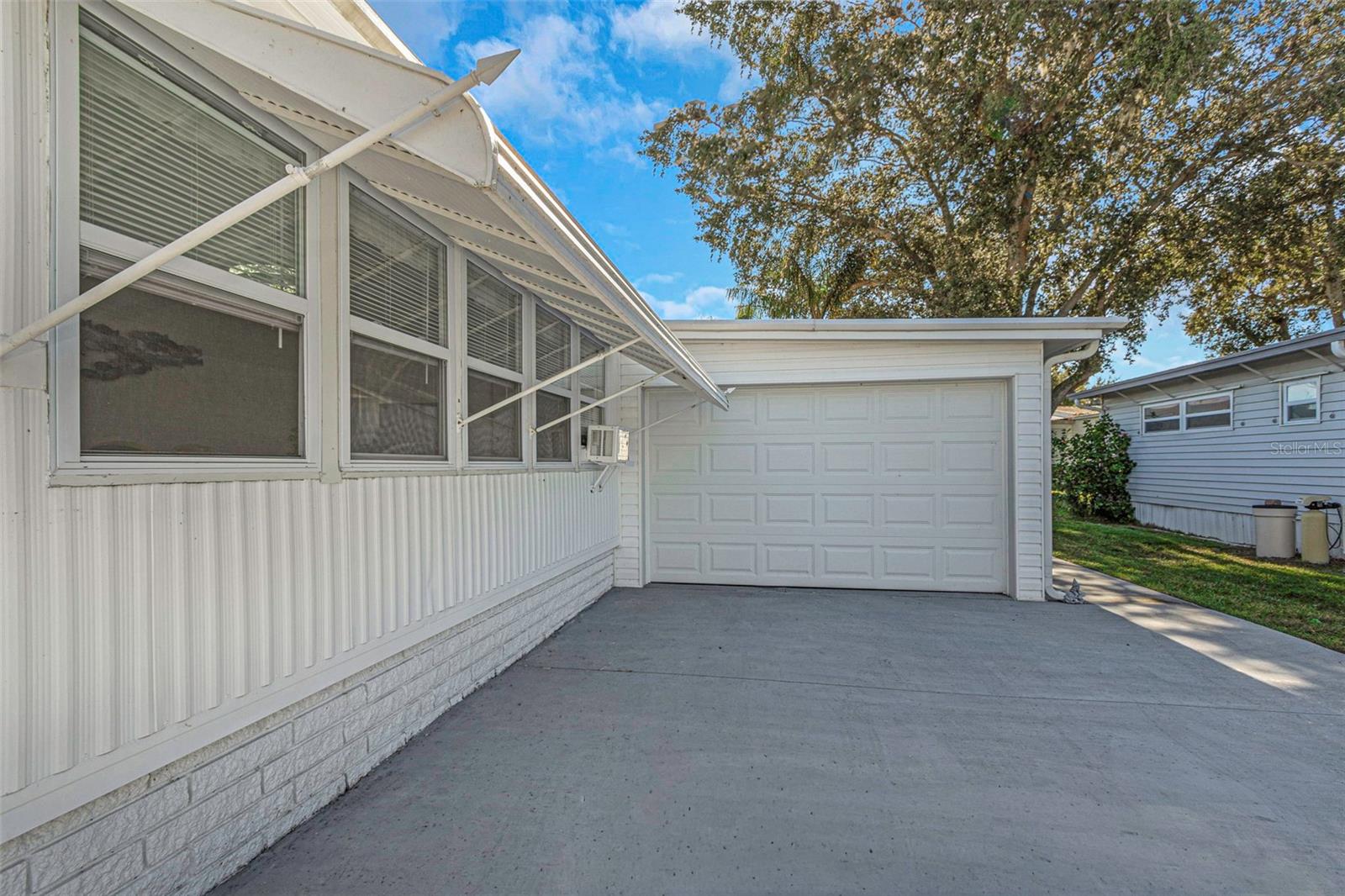 LAKE TARPON MOBILE HOME VILLAGE - Residential