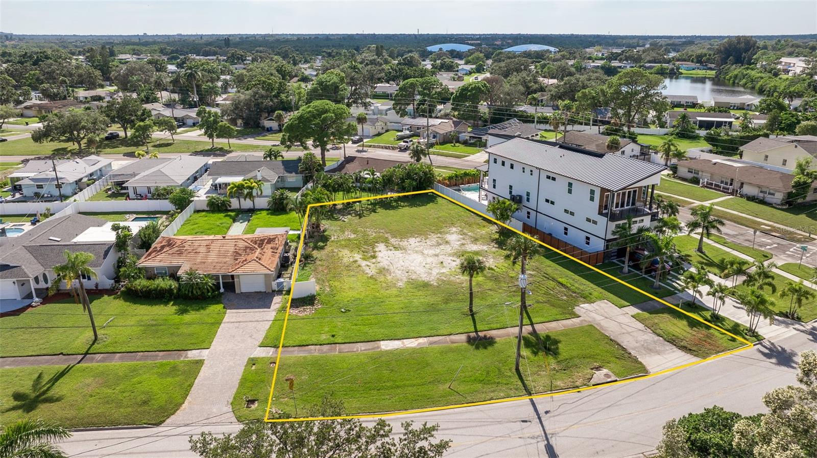 SHORE ACRES BAYOU GRANDE SEC - Land