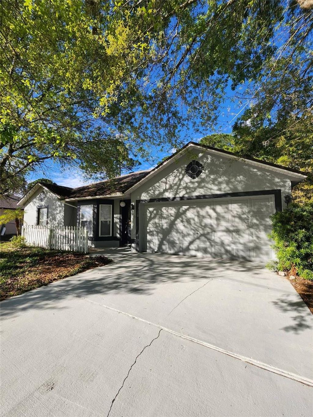 Photo of 1123 Doncaster Court, Kissimmee, FL 34758 (MLS # S5145434)