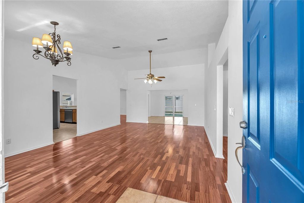 Photo of 2805 Tammarron Lane, Brandon, FL 33511 (MLS # TB8489342)