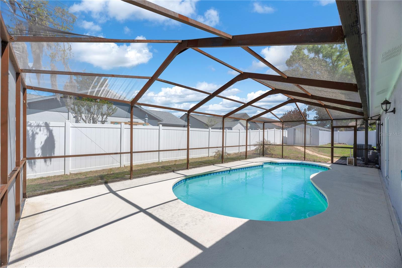 HIGHLAND RIDGE UNIT 1 - Residential