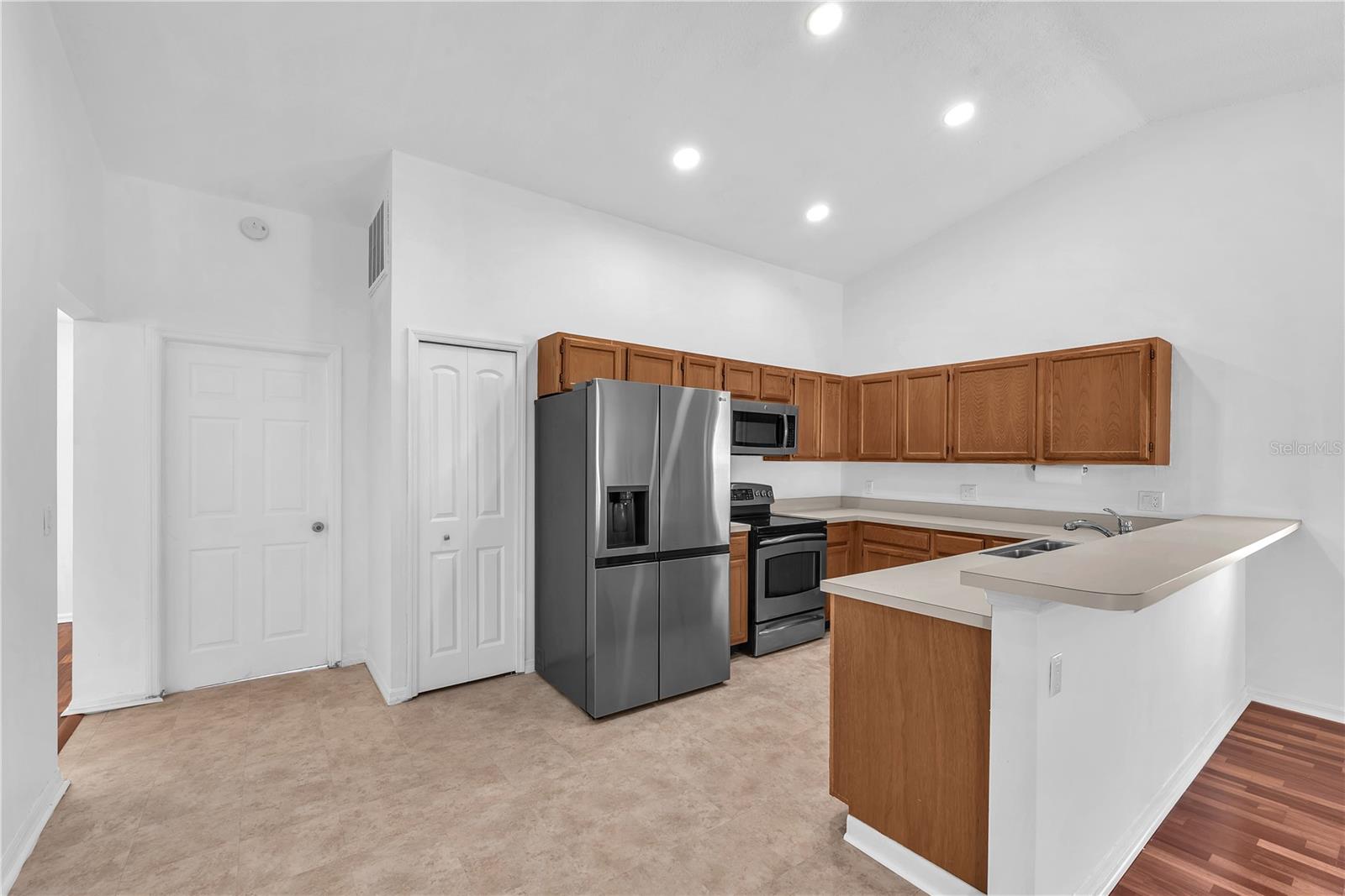 HIGHLAND RIDGE UNIT 1 - Residential