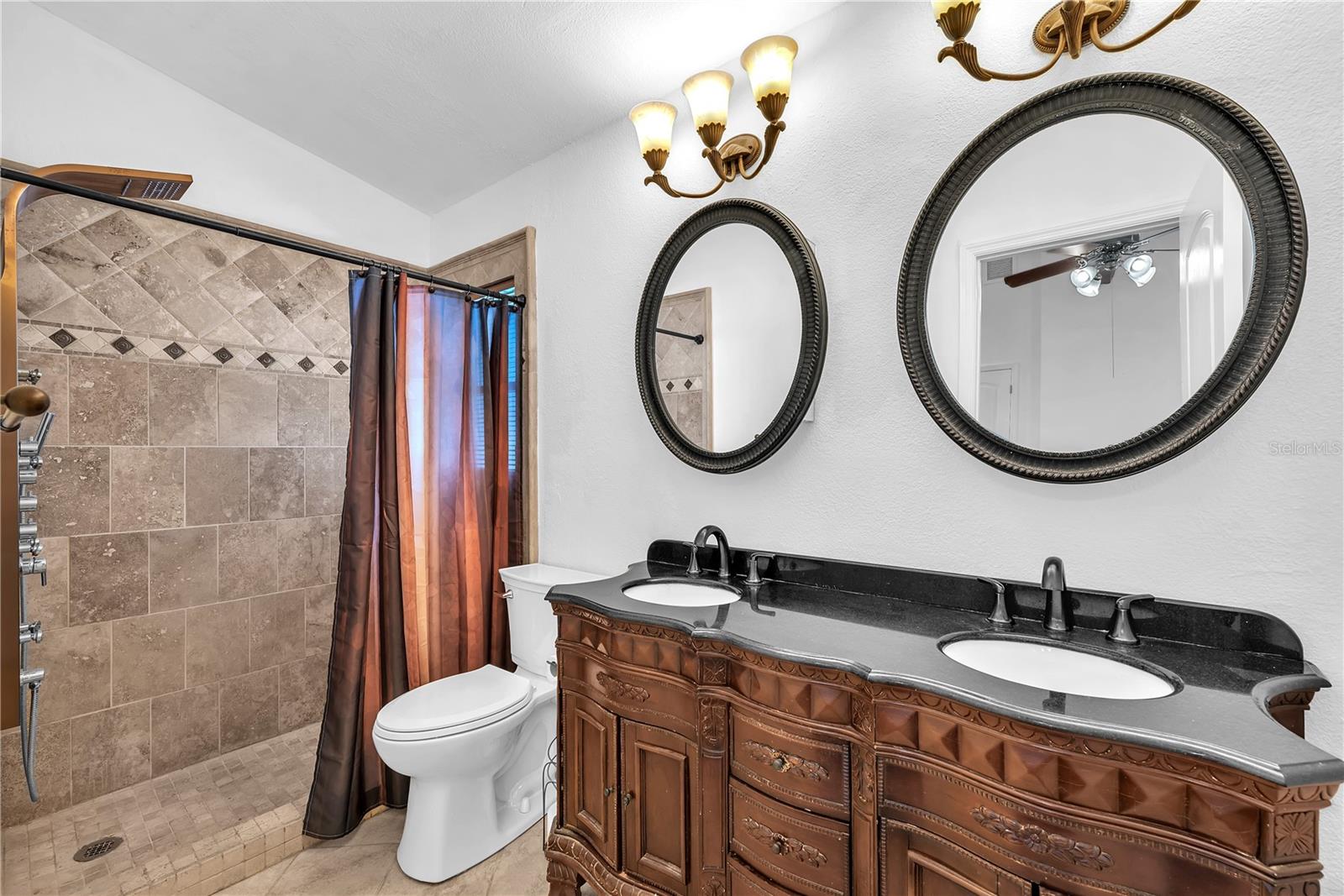 HIGHLAND RIDGE UNIT 1 - Residential