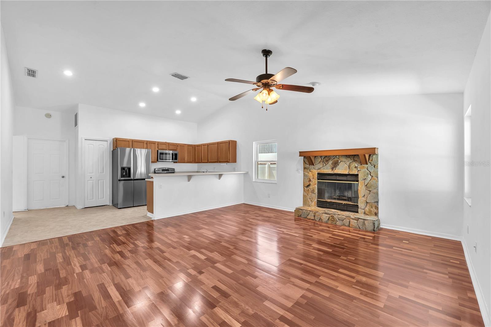 HIGHLAND RIDGE UNIT 1 - Residential