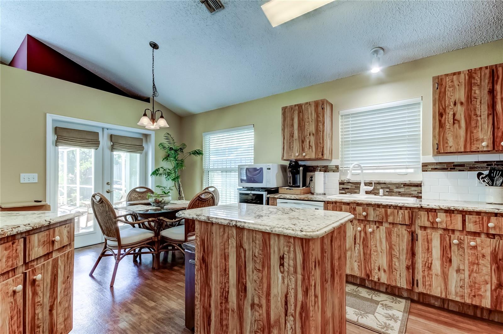 WEST BAY PH III - Residential