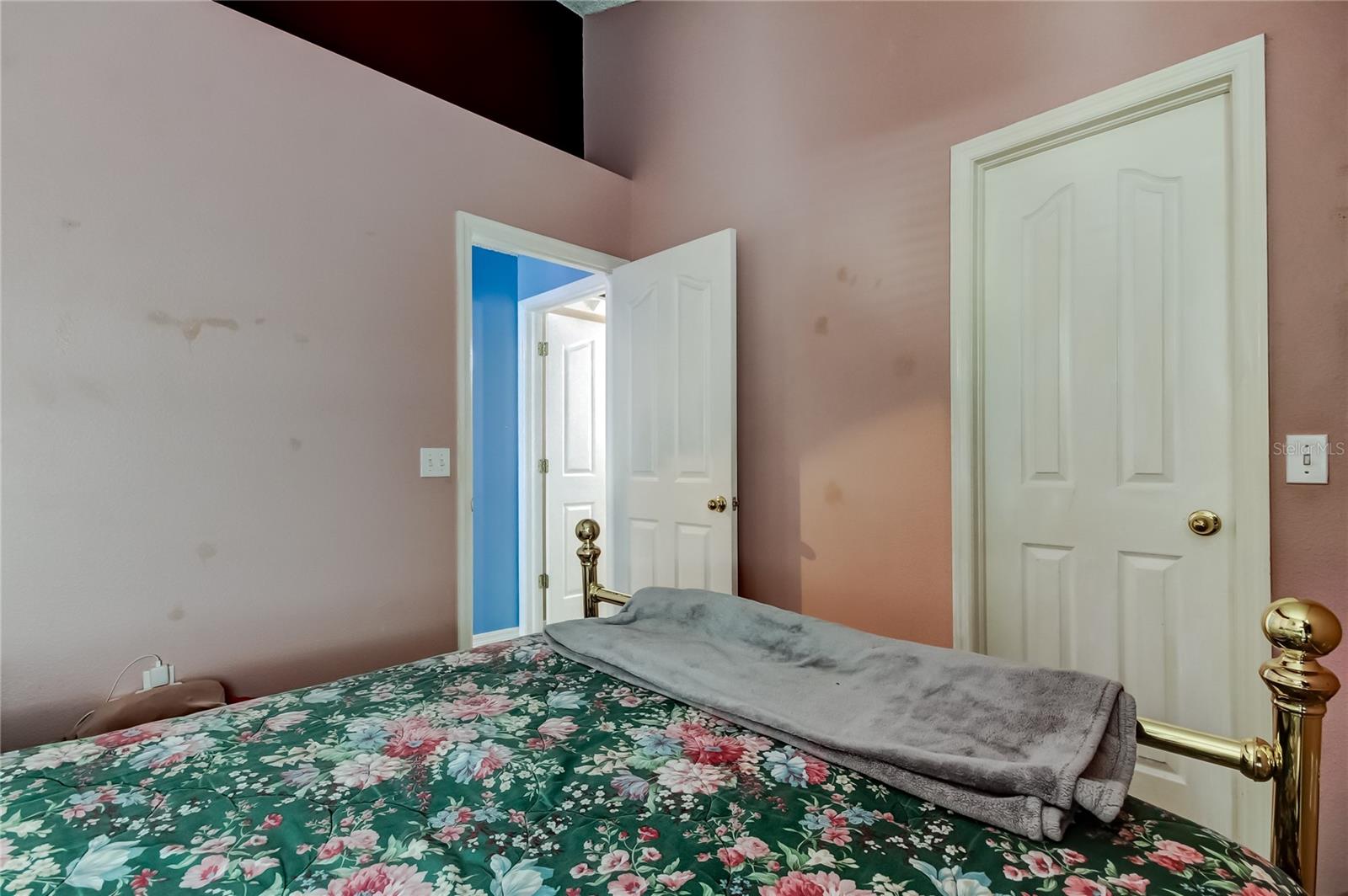 WEST BAY PH III - Residential