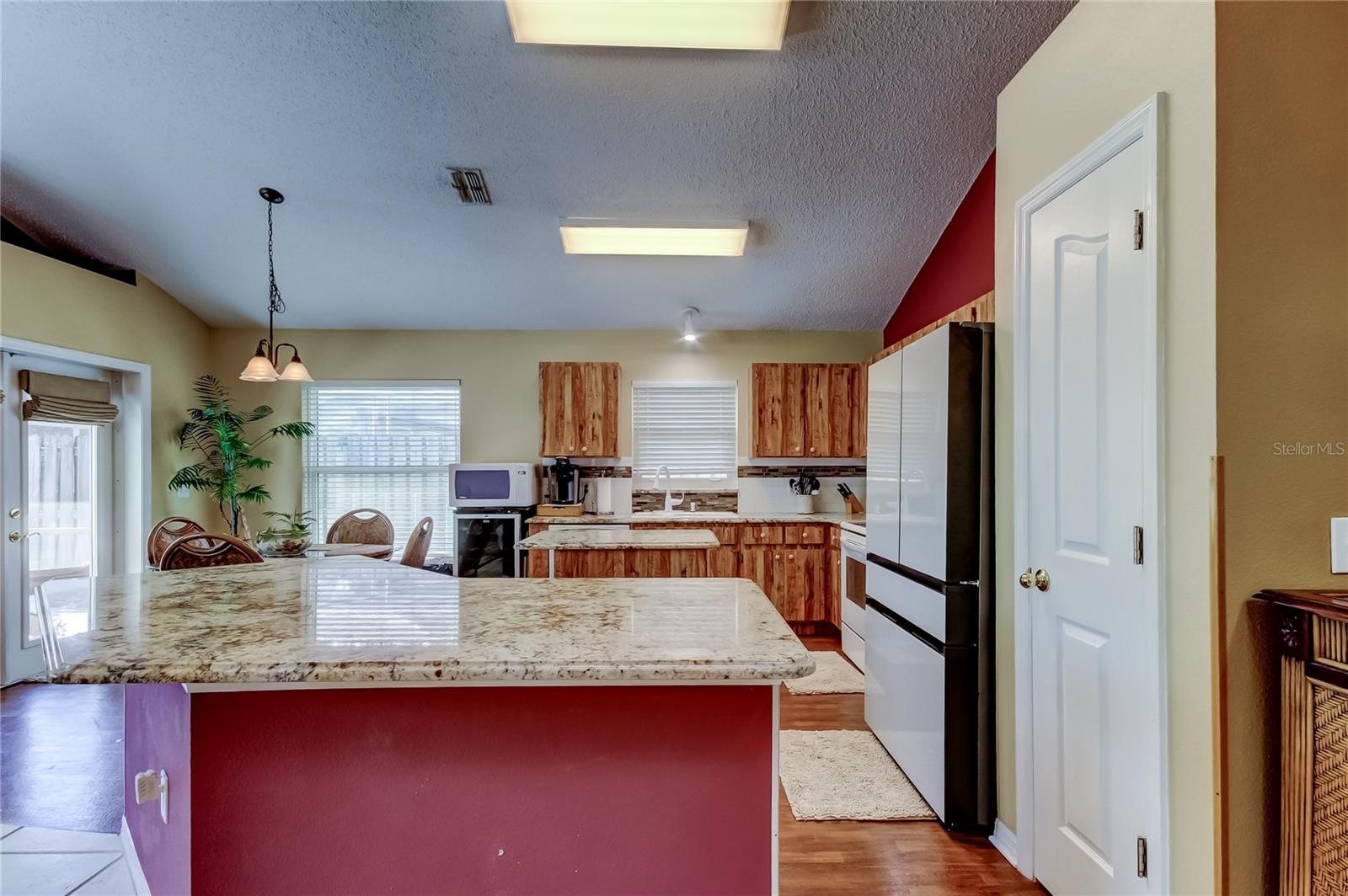 WEST BAY PH III - Residential