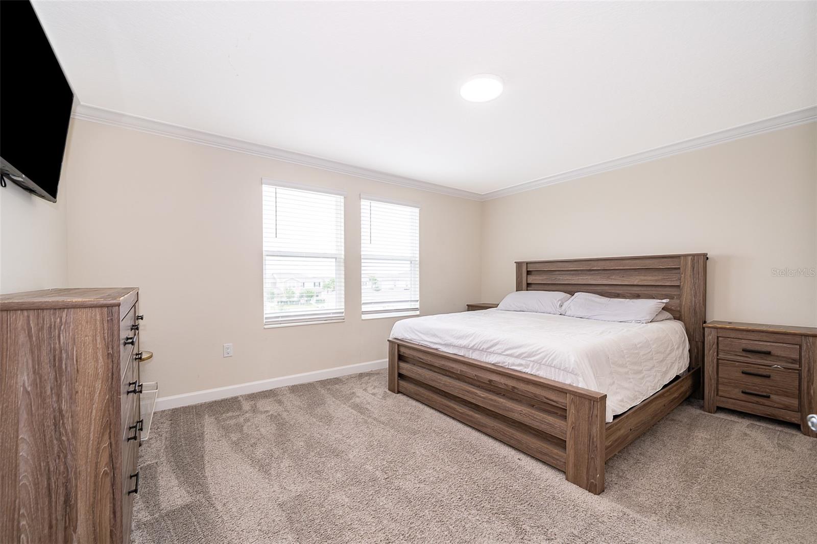 STOREY GRV PH 2 - Residential