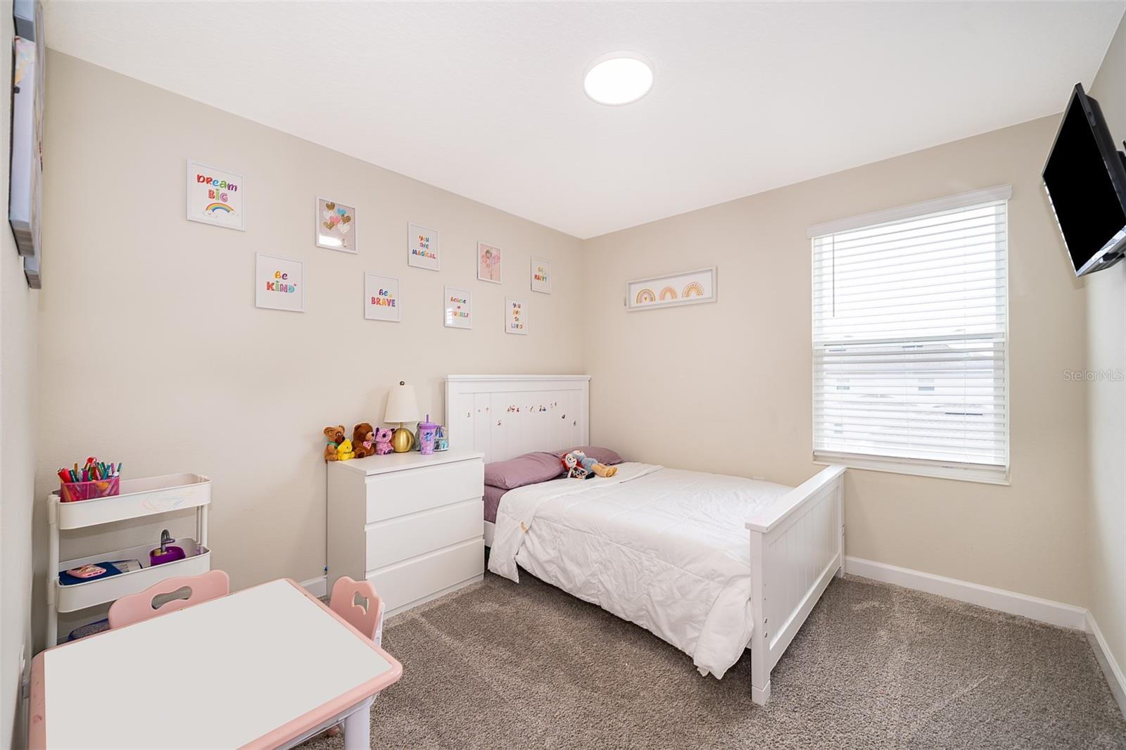 STOREY GRV PH 2 - Residential