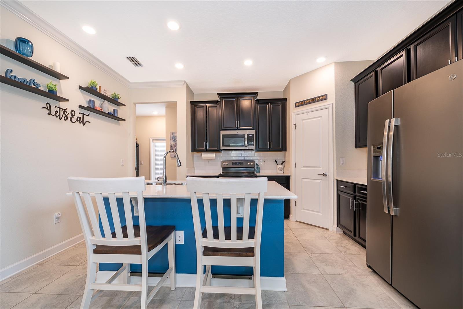 STOREY GRV PH 2 - Residential