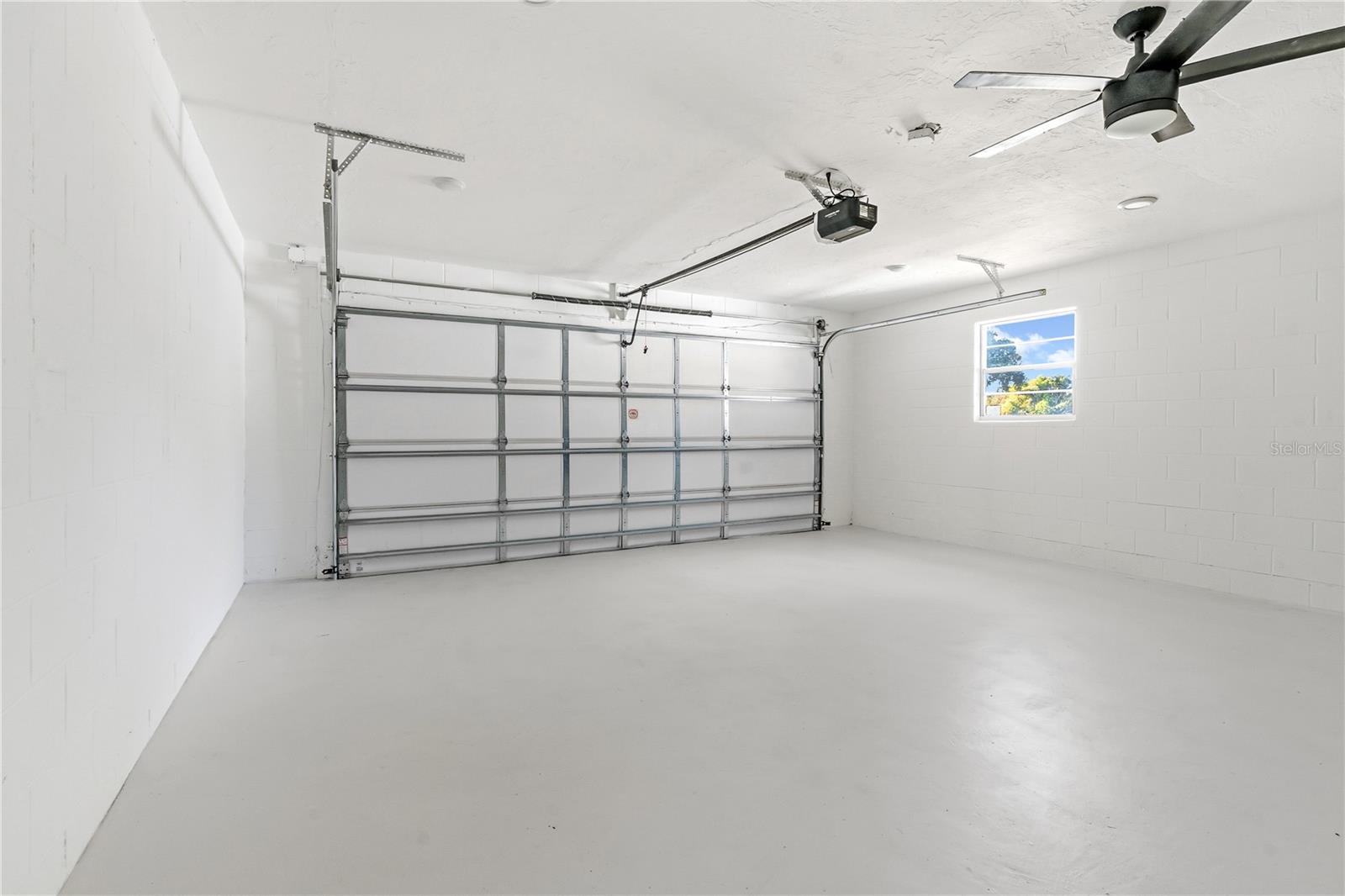 WINTER WOODS UNIT 04 - Residential