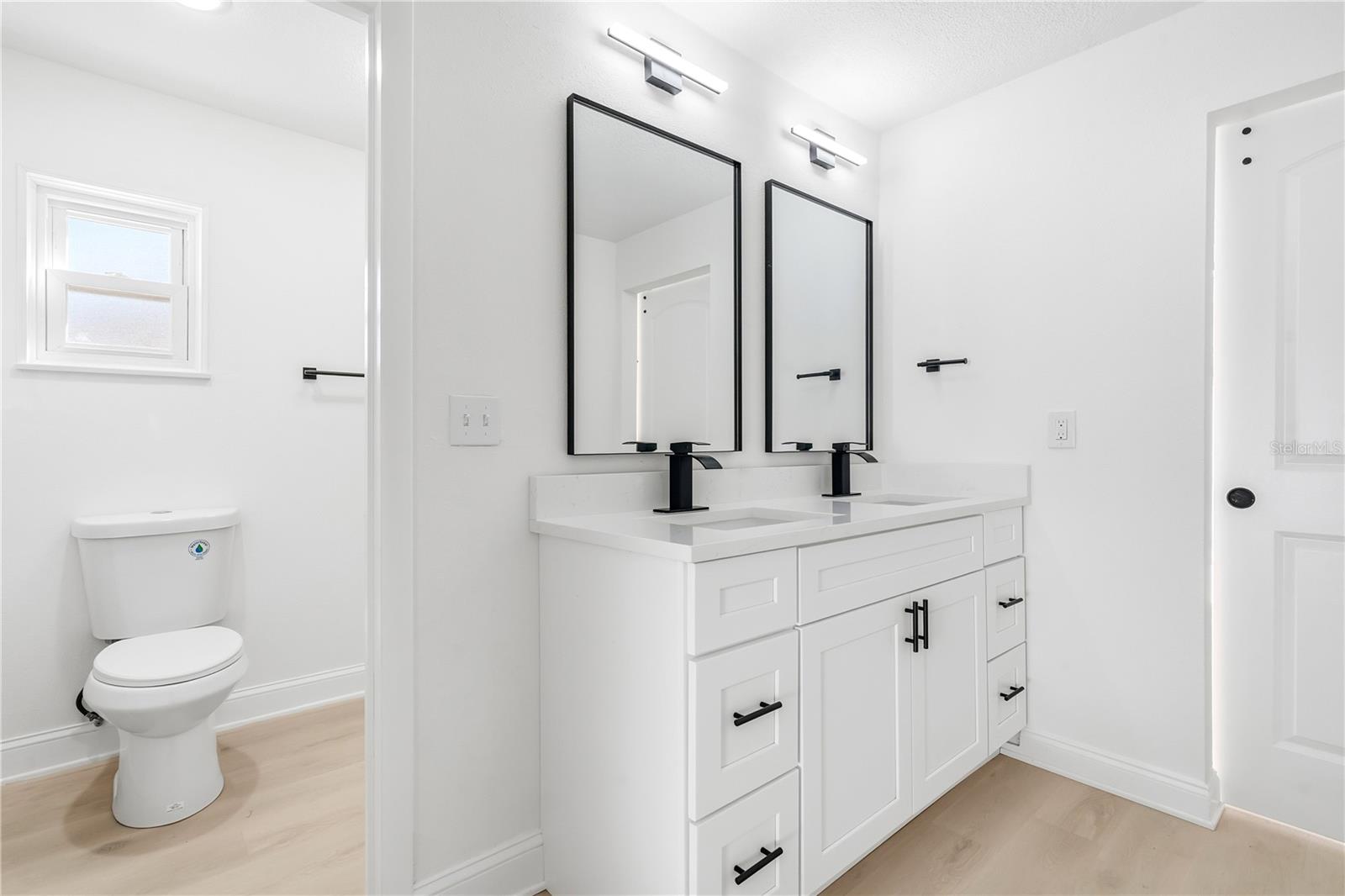 WINTER WOODS UNIT 04 - Residential