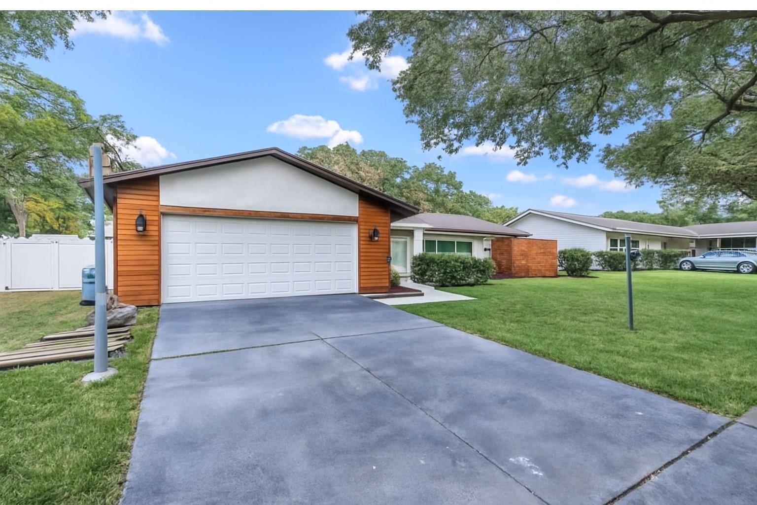 WINTER WOODS UNIT 04 - Residential