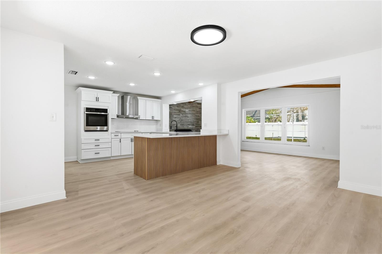 WINTER WOODS UNIT 04 - Residential