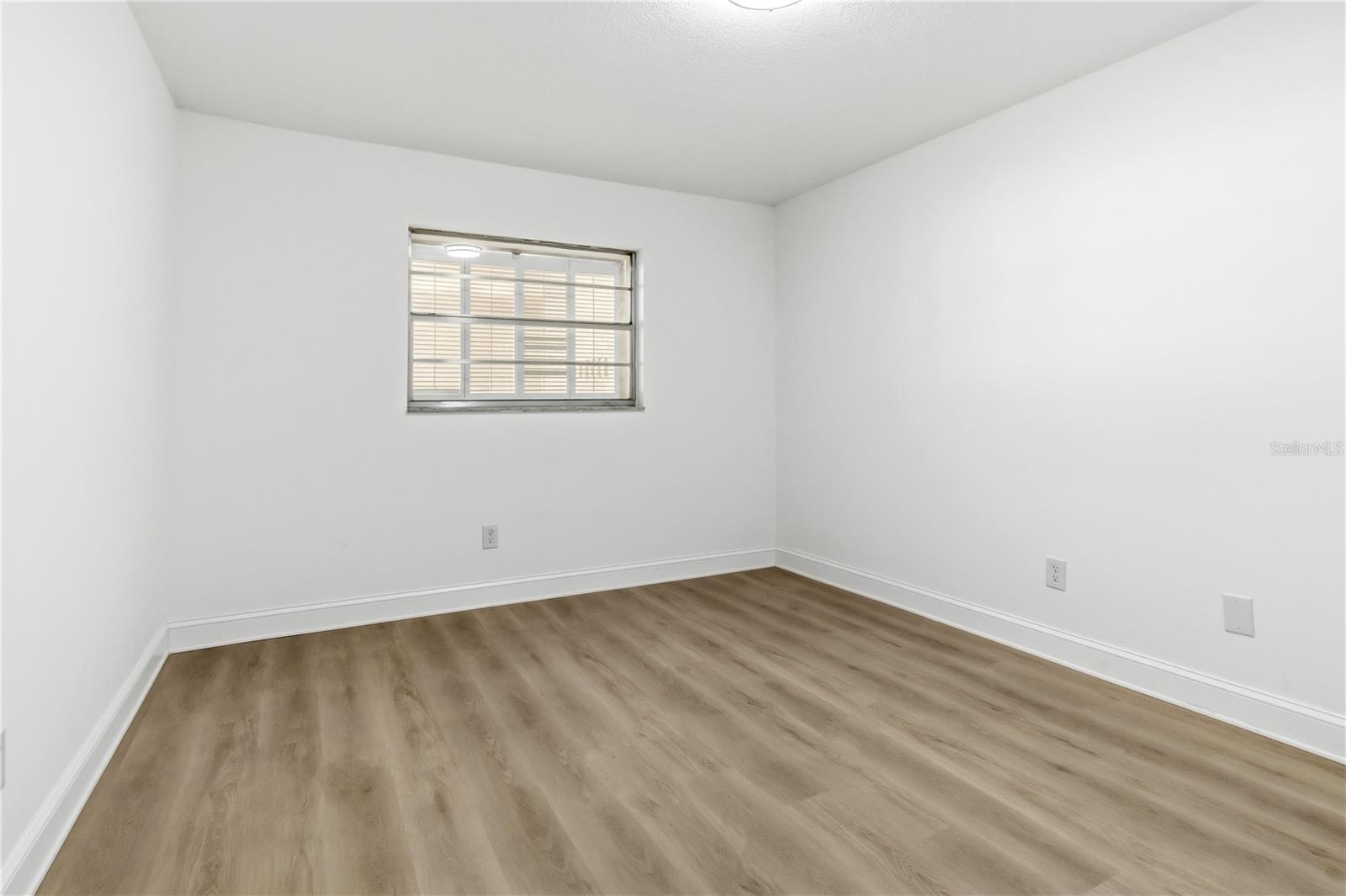 WINTER WOODS UNIT 04 - Residential