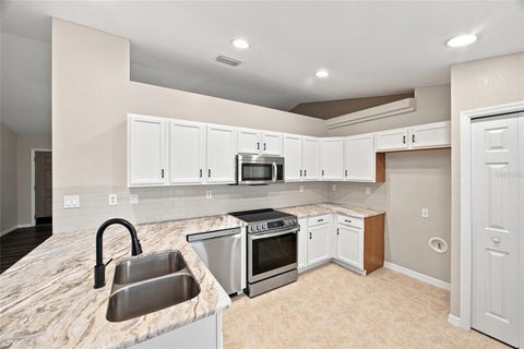 Tiny photo for 10143 SE 122nd Lane, Belleview, FL 34420 (MLS # OM730733)