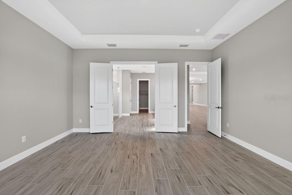 AZARIO ESPLANADE - Residential