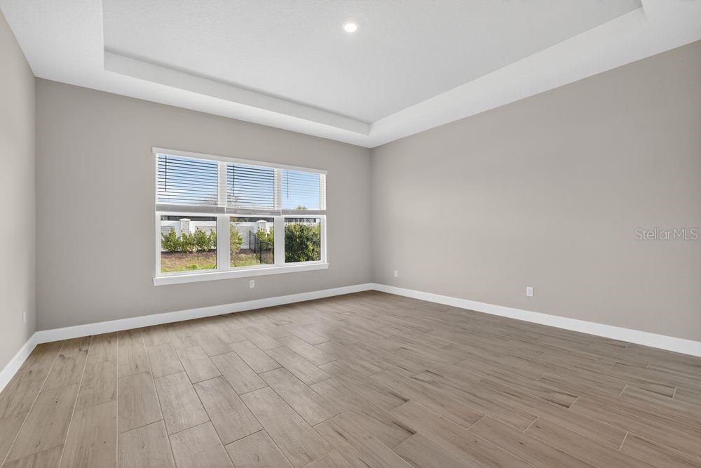 AZARIO ESPLANADE - Residential