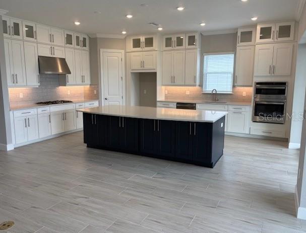 AZARIO ESPLANADE - Residential