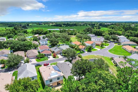 A home in WINTER HAVEN