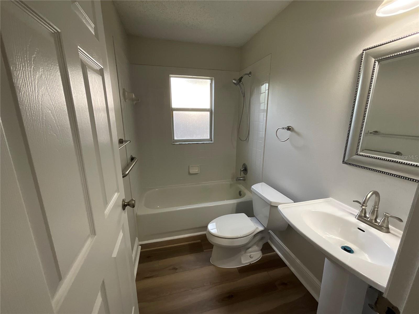 QUAIL HOLLOW VILLAGE - Residential