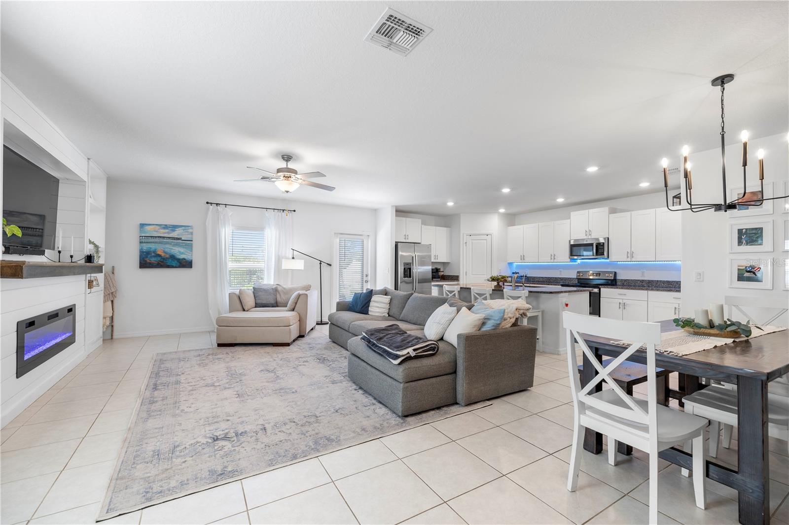 EPPERSON NORTH VILLAGE B - Residential