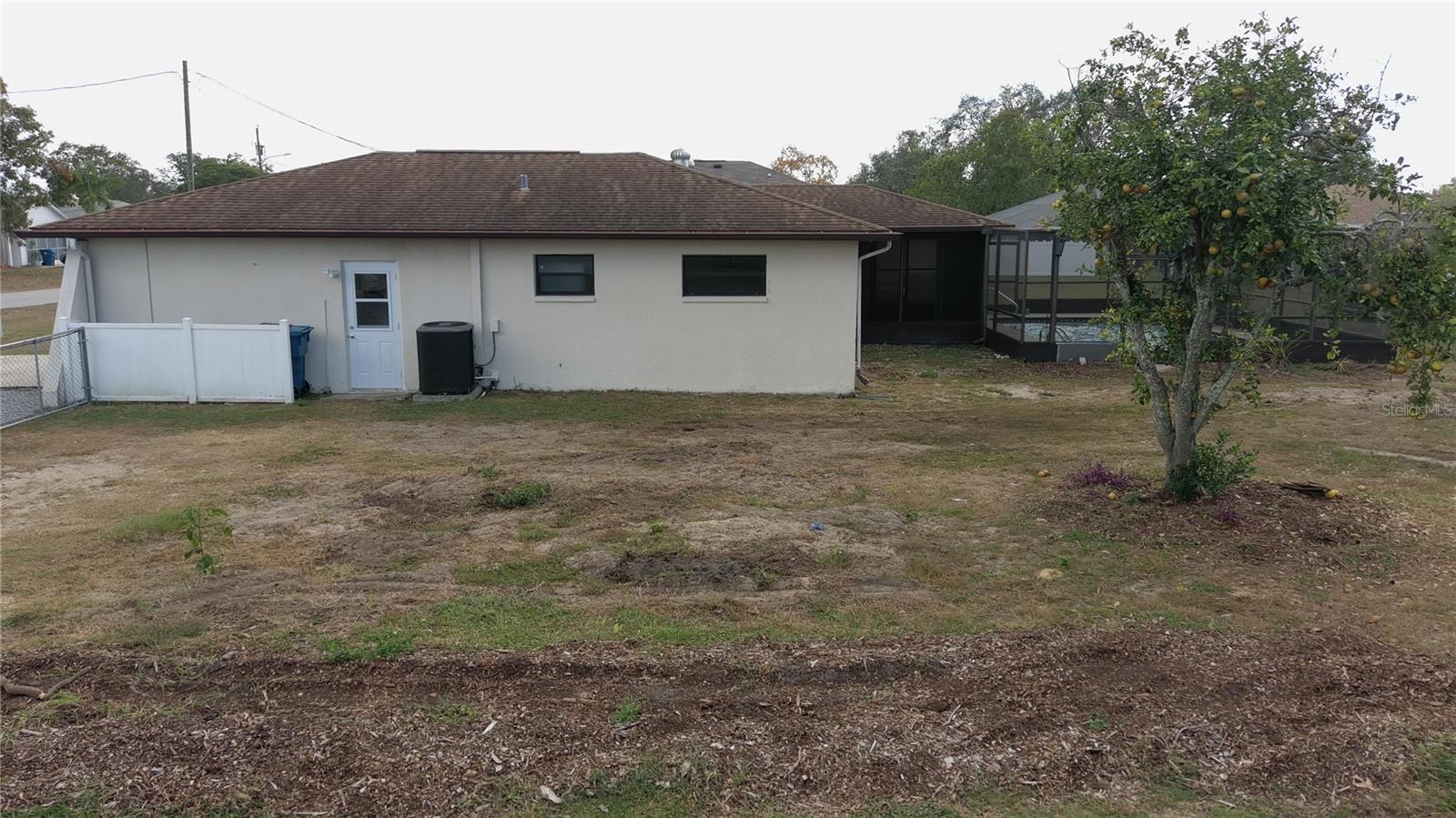 SPRING HILL - Residential