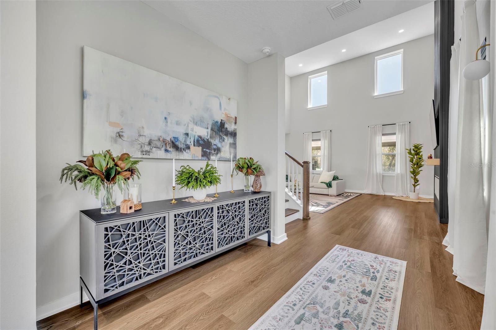 9187 WAVERLY WALK DRIVE