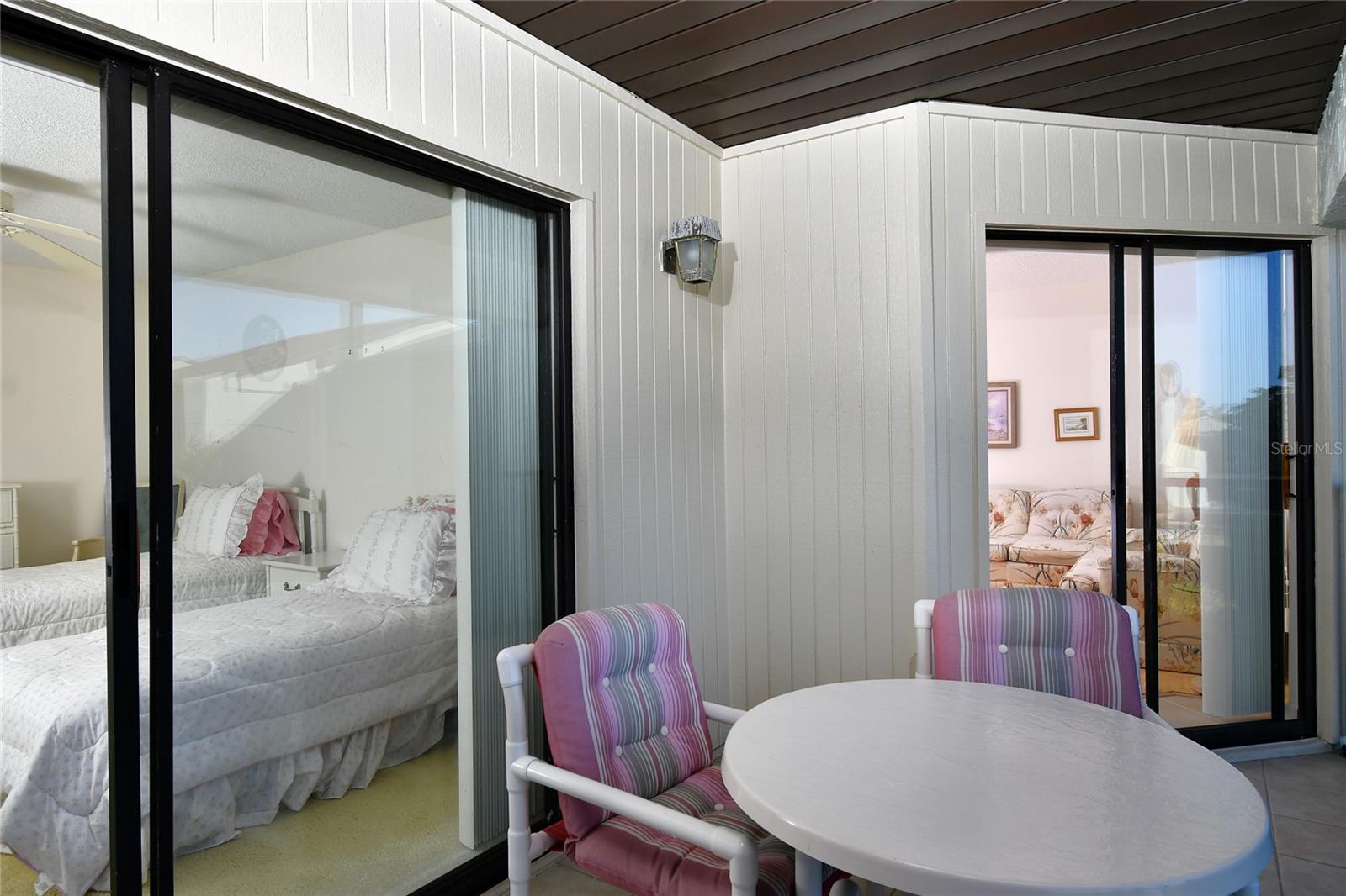 CAPSTAN CLUB CONDO - Residential