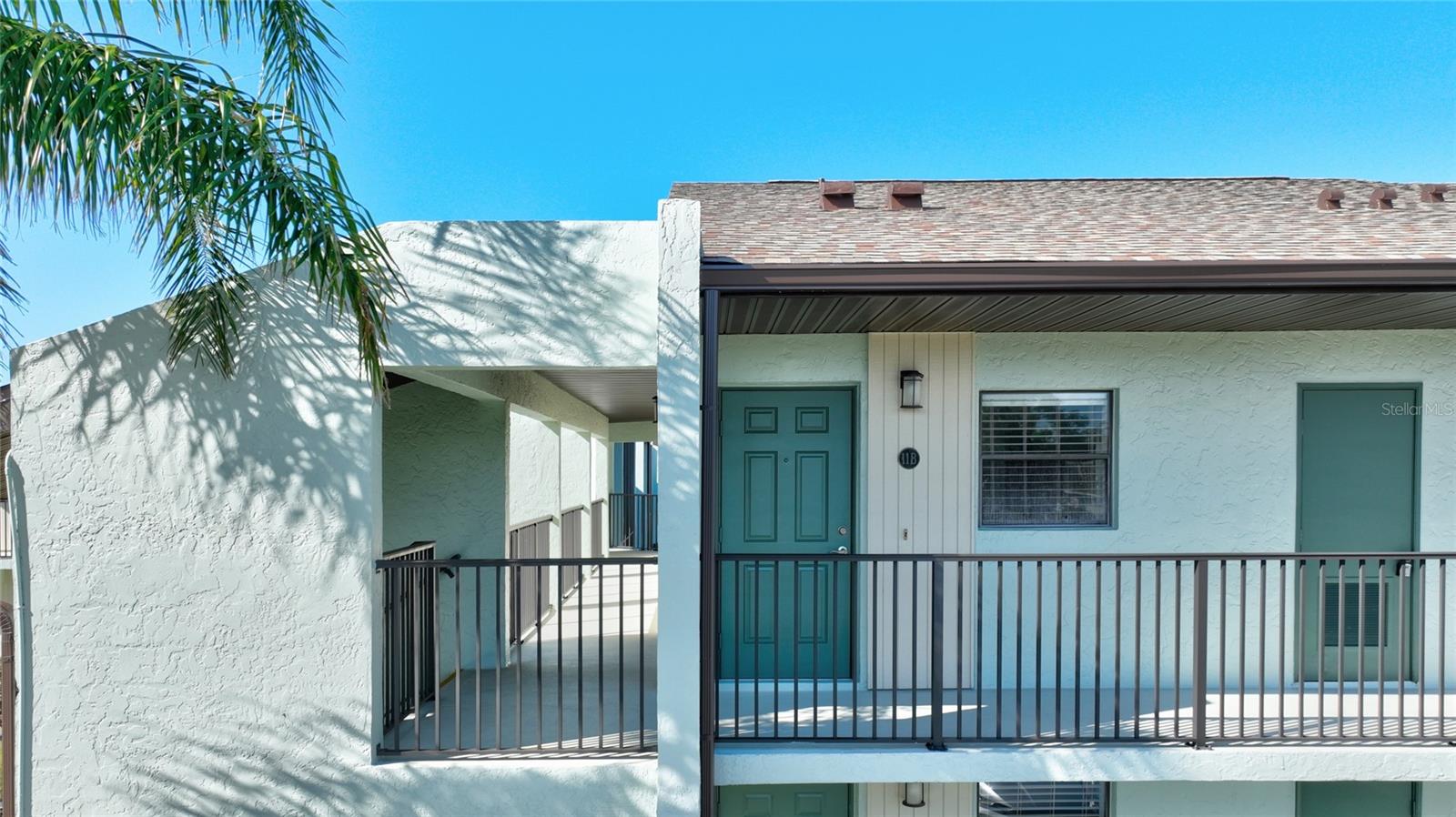 CAPSTAN CLUB CONDO - Residential