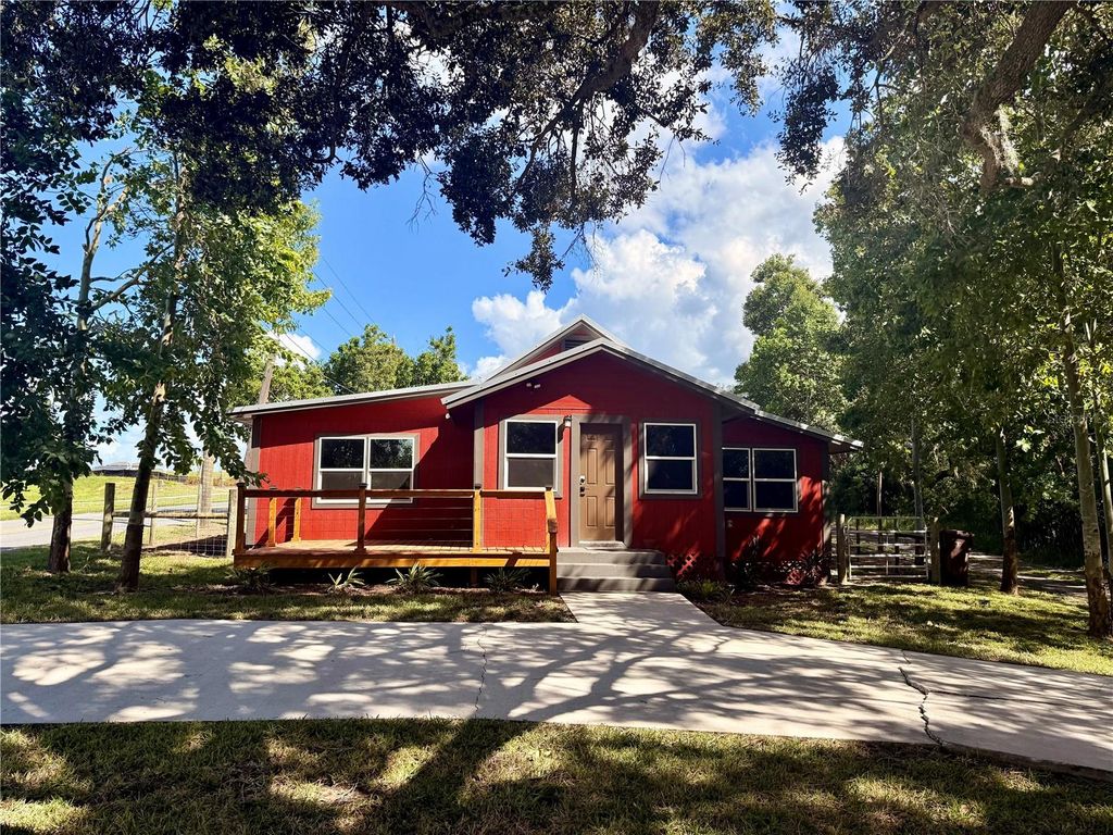 Photo of 111 Water Tank Road, Haines City, FL 33844 (MLS # L4956401)