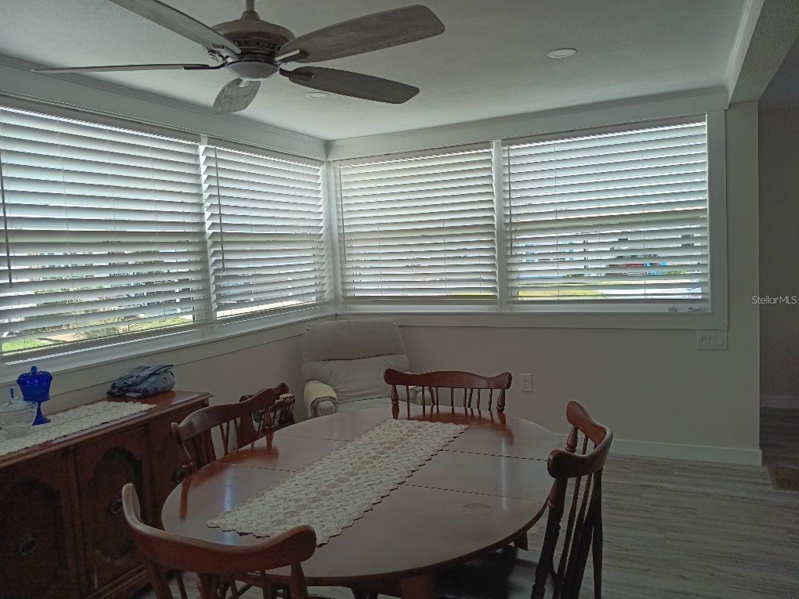 COUNTRY CLUB ESTATES - Residential