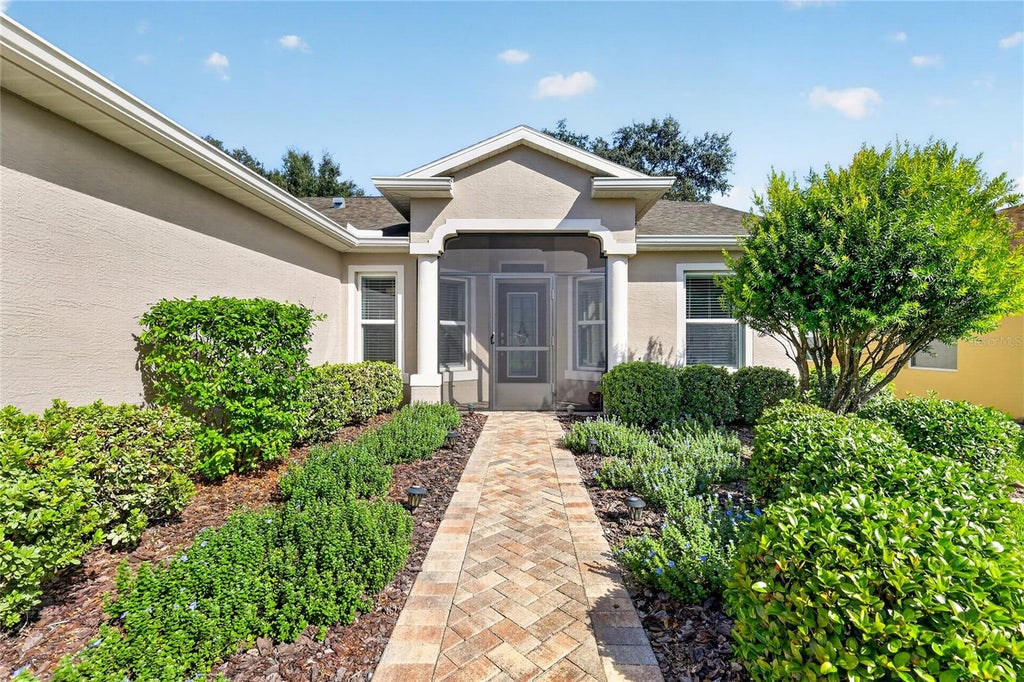 Photo of 4727 Independence Trail, Leesburg, FL 34748 (MLS # OM734318)